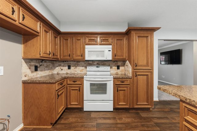 1001 Camilla Lake Road, Coldspring, TX 77331