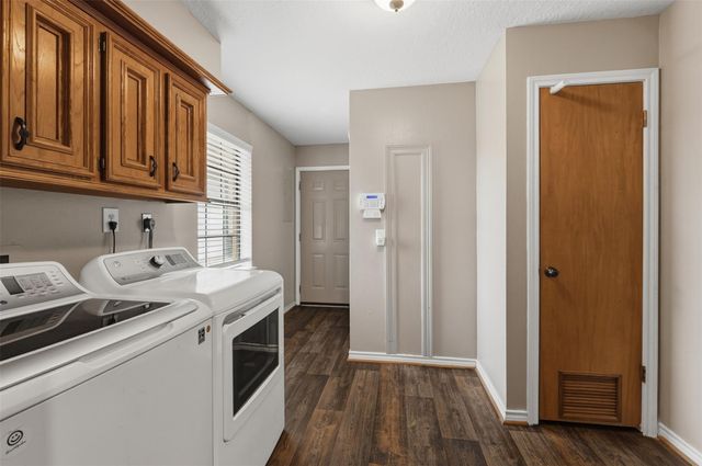 1001 Camilla Lake Road, Coldspring, TX 77331