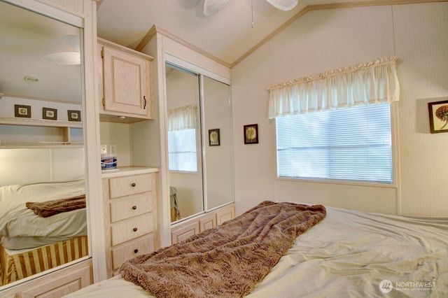 42 6 Riverside Drive, Deming, WA 98244