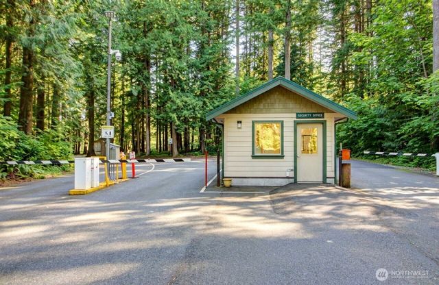 42 6 Riverside Drive, Deming, WA 98244