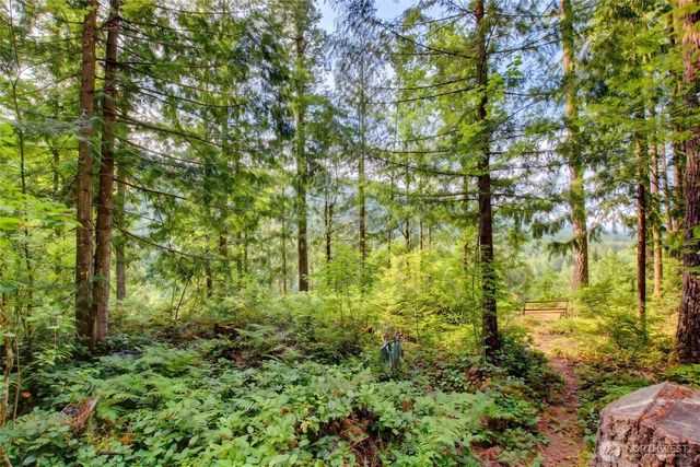 42 6 Riverside Drive, Deming, WA 98244