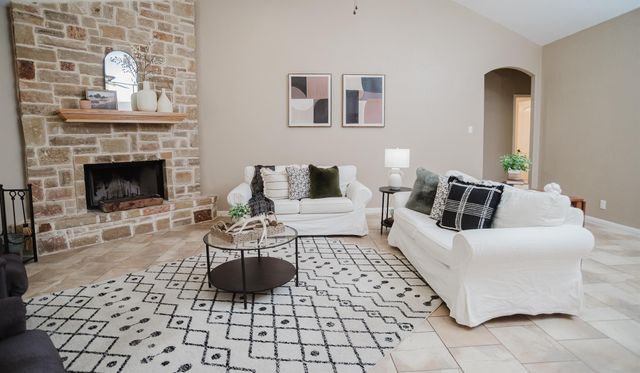 205 Sendera XING, La Vernia, TX 78121