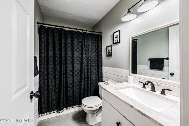 1896 Little Beaver Creek Rd, Bowling Green, KY 42101
