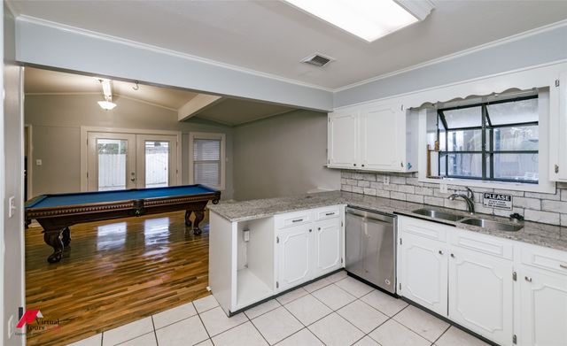 1914 Bayou Drive, Shreveport, LA 71105