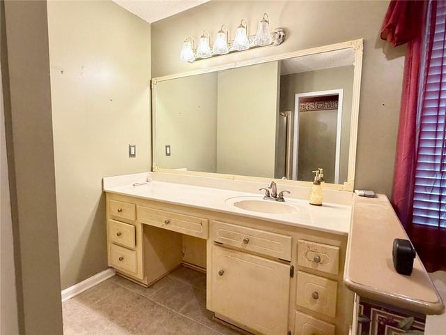 3240 Country Walk Drive, Powder Springs, GA 30127