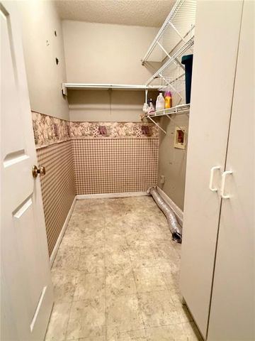 3240 Country Walk Drive, Powder Springs, GA 30127