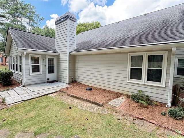 3240 Country Walk Drive, Powder Springs, GA 30127