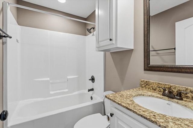 4 Wild Flower, Hattiesburg, MS 39401