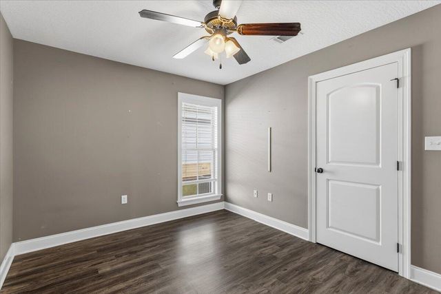 4 Wild Flower, Hattiesburg, MS 39401