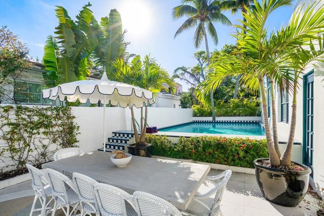 162 Peruvian Avenue, Palm Beach, FL 33480