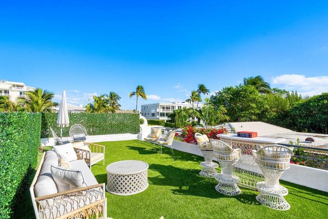 162 Peruvian Avenue, Palm Beach, FL 33480