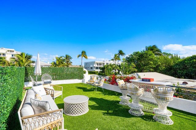 162 Peruvian Avenue, Palm Beach, FL 33480