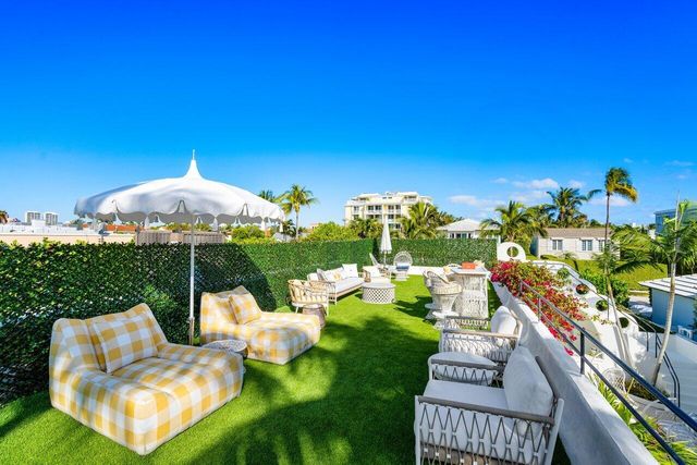 162 Peruvian Avenue, Palm Beach, FL 33480