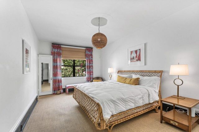 162 Peruvian Avenue, Palm Beach, FL 33480