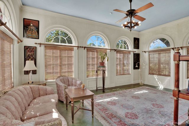 2525 Fairfield Avenue, Shreveport, LA 71104