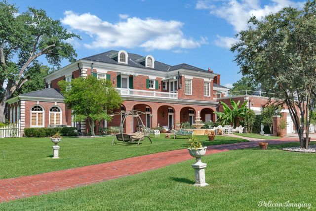 2525 Fairfield Avenue, Shreveport, LA 71104