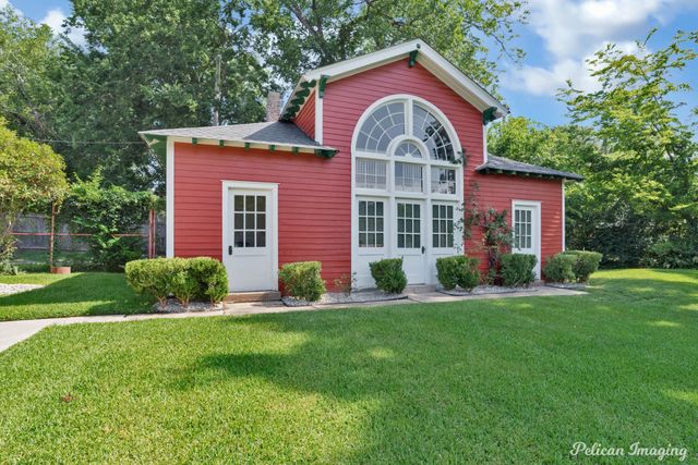 2525 Fairfield Avenue, Shreveport, LA 71104