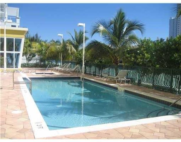 3000 NE 188th St 603, Aventura, FL 33180