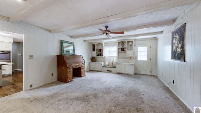 1551 Oxford Drive, Murray, KY 42071