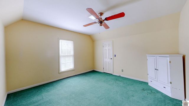 1551 Oxford Drive, Murray, KY 42071