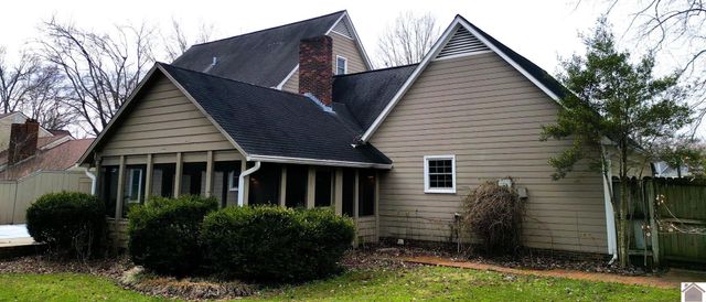 1551 Oxford Drive, Murray, KY 42071