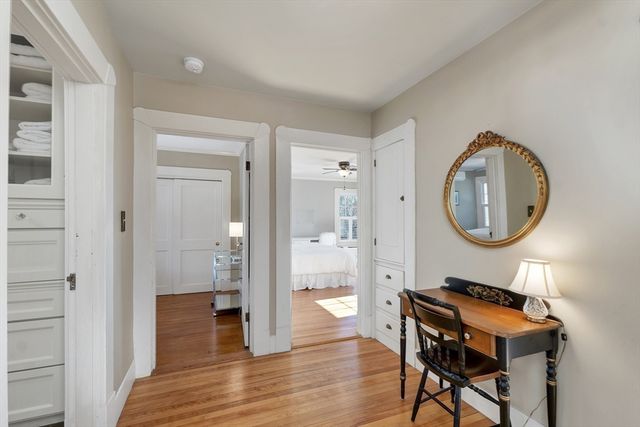 951 Chestnut St, Manchester, NH 03104