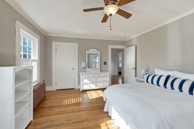 951 Chestnut St, Manchester, NH 03104