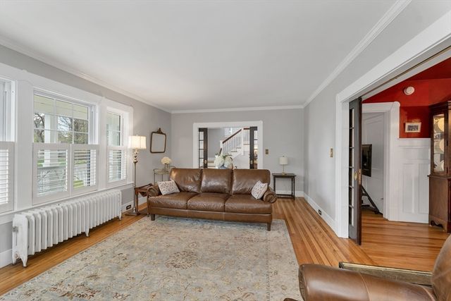 951 Chestnut St, Manchester, NH 03104
