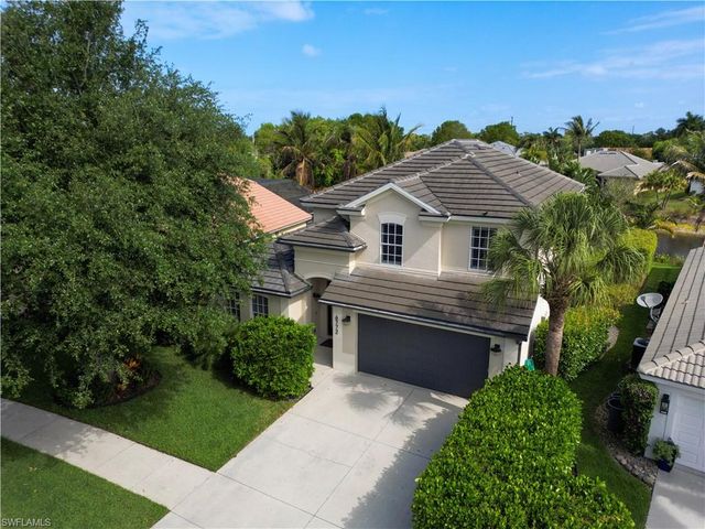 6772 Southern Oak CT, Naples, FL 34109