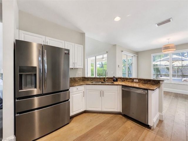 6772 Southern Oak CT, Naples, FL 34109