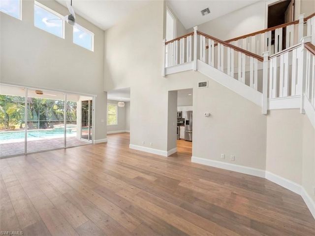 6772 Southern Oak CT, Naples, FL 34109