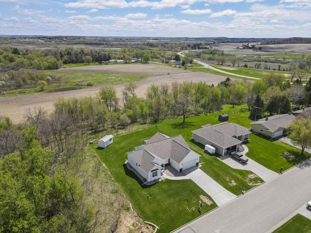 320 Beech Road, Waterloo, WI 53594