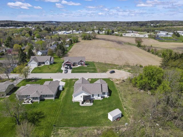 320 Beech Road, Waterloo, WI 53594