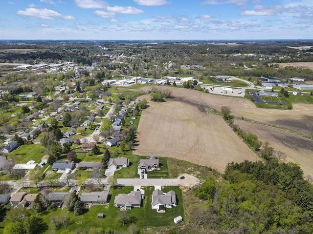 320 Beech Road, Waterloo, WI 53594