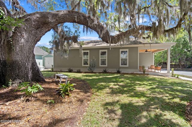 824 15th Street, Port Royal, SC 29935