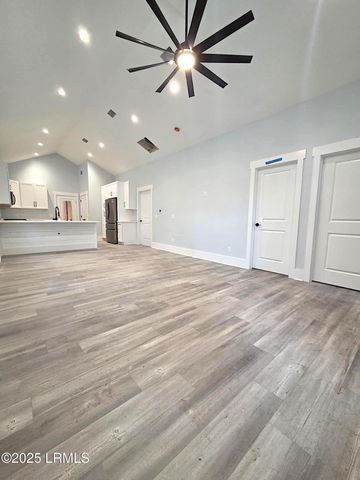 824 15th Street, Port Royal, SC 29935