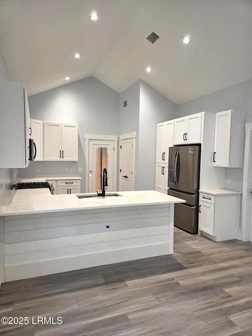 824 15th Street, Port Royal, SC 29935