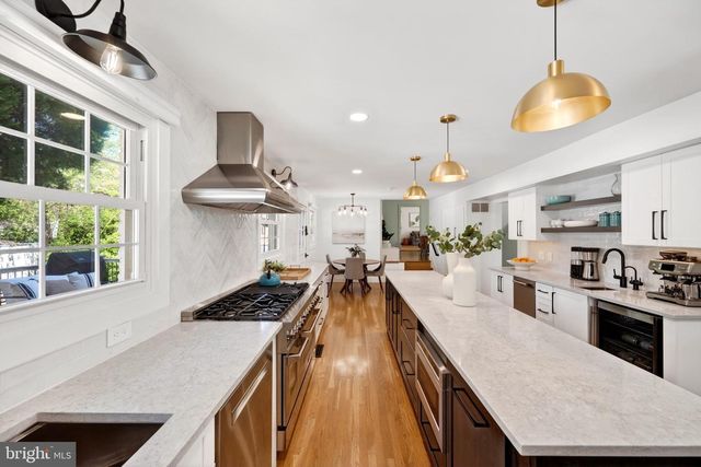 300 WHITE PLAINS CT, Severna Park, MD 21146