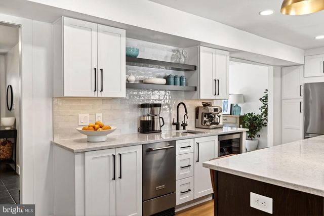 300 WHITE PLAINS CT, Severna Park, MD 21146