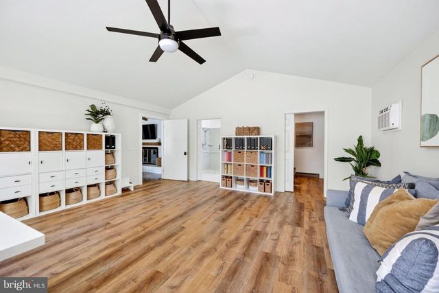 300 WHITE PLAINS CT, Severna Park, MD 21146
