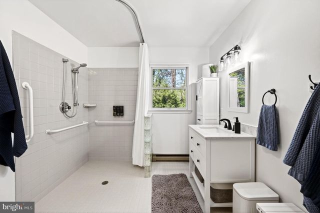 300 WHITE PLAINS CT, Severna Park, MD 21146