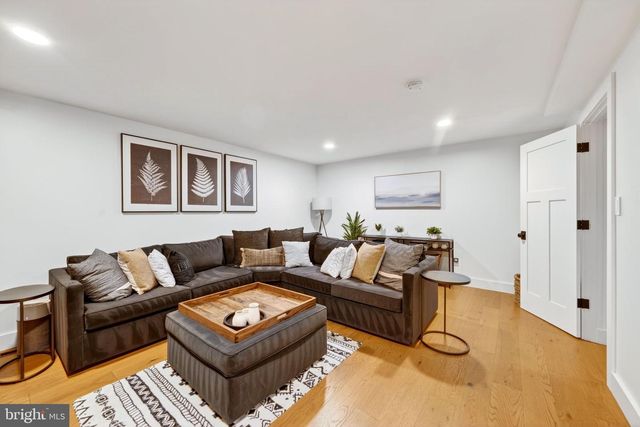 300 WHITE PLAINS CT, Severna Park, MD 21146