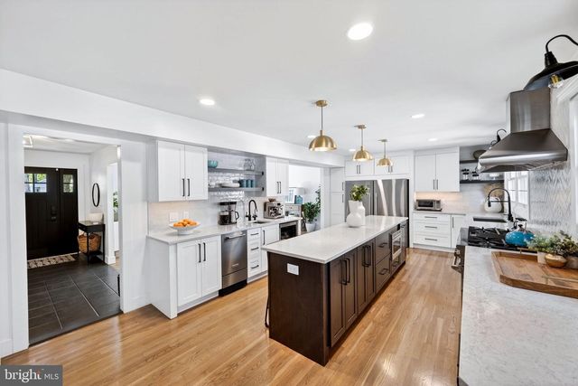 300 WHITE PLAINS CT, Severna Park, MD 21146