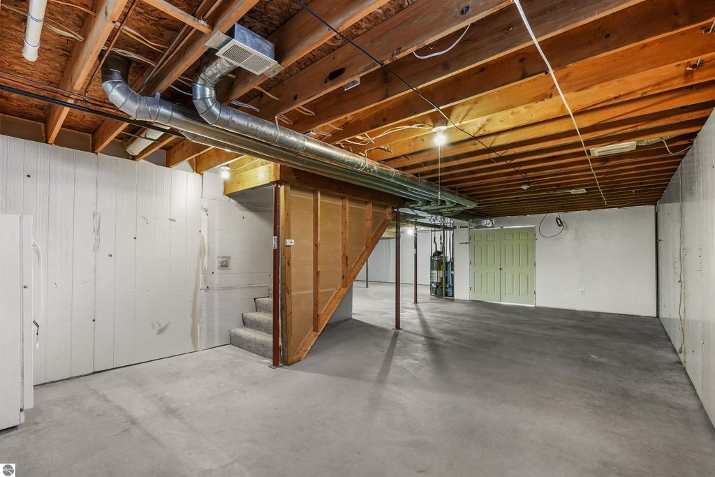 Image 18 of property listing at 5776 Cherry Blossom Drive, Traverse City, MI 49684