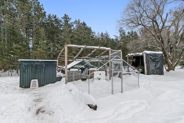 N7626 Neitzel Drive, New Lisbon, WI 53950