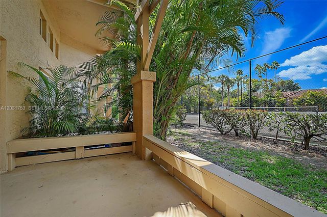 4791 Via Palm Lks 1705, West Palm Beach, FL 33417