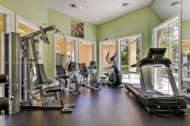 4791 Via Palm Lks 1705, West Palm Beach, FL 33417