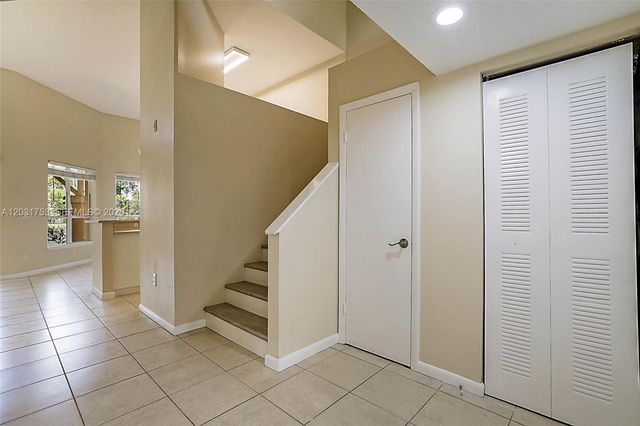 4791 Via Palm Lks 1705, West Palm Beach, FL 33417