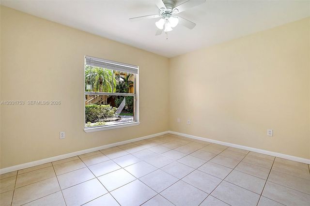 4791 Via Palm Lks 1705, West Palm Beach, FL 33417