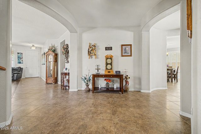 5317 W BUCKHORN Trail, Phoenix, AZ 85083